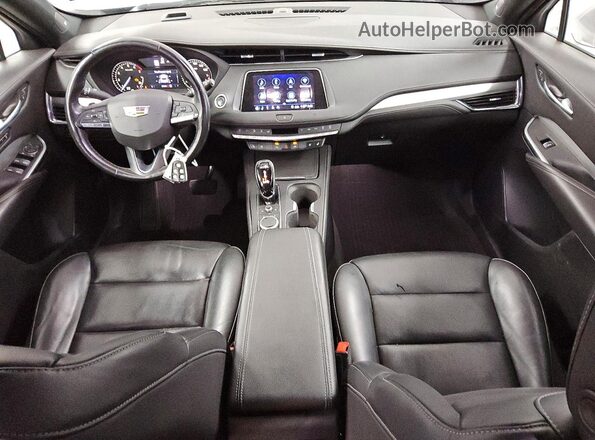 1GYFZDR41LF123623 2020 CADILLAC XT4 Серебряный Вид панели приборов
