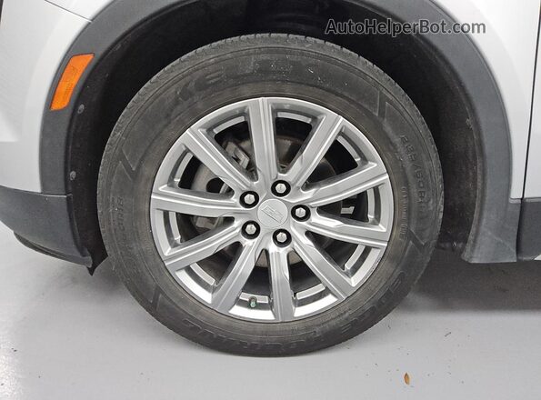 1GYFZDR41LF123623 2020 CADILLAC XT4 Серебряный 