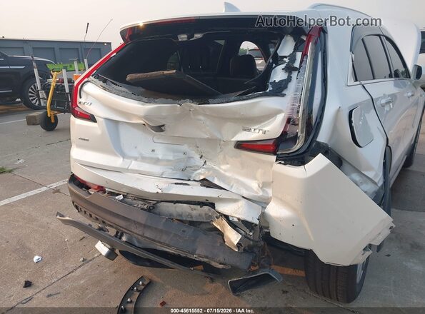 1GYFZDR45KF218930 2019 CADILLAC XT4 White Widok z przodu