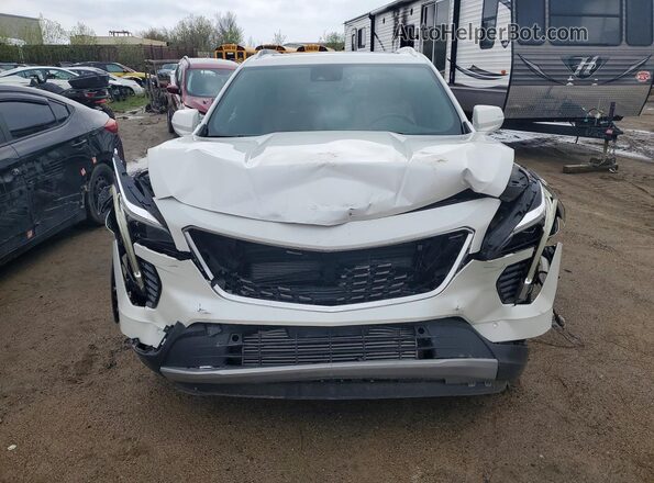 1GYFZDR47PF185386 2023 CADILLAC XT4 White Вид спереду