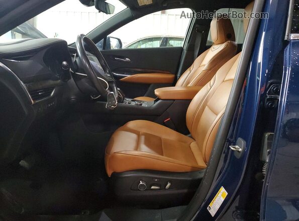 1GYFZDR4XKF218681 2019 CADILLAC XT4 Blue Front interior view