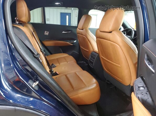 1GYFZDR4XKF218681 2019 CADILLAC XT4 Blue Rear interior view