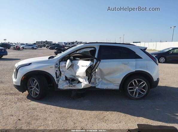 1GYFZER41NF105602 2022 CADILLAC XT4 White სალონის 360-გრადუსიანი ხედი