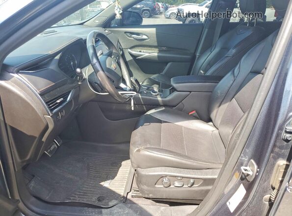 1GYFZER47KF174046 2019 CADILLAC XT4 Серый Вид салона спереди
