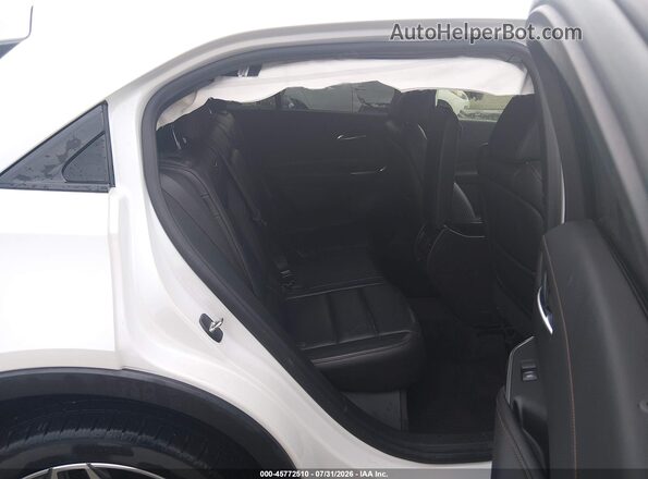 1GYFZER48KF203702 2019 CADILLAC XT4 White VIN კოდის სტიკერის ხედი