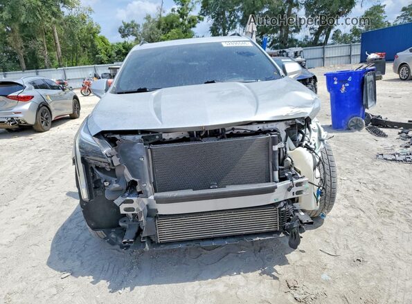 1GYFZER48LF109496 2020 CADILLAC XT4 Silver Вид спереду