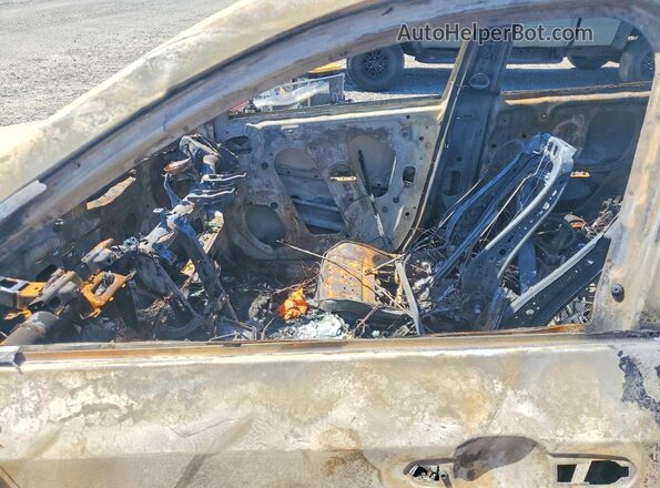 1GYFZER49LF004823 2020 CADILLAC XT4 Черный Вид салона спереди