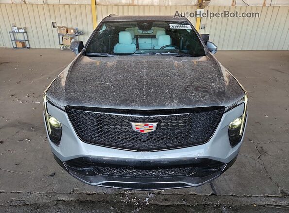 1GYFZER4XRF215652 2024 CADILLAC XT4 Silver წინა ხედი