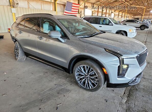 1GYFZER4XRF215652 2024 CADILLAC XT4 Silver წინა მარჯვენა
