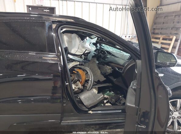 1GYFZFR43KF103707 2019 CADILLAC XT4 Черный Вид салона спереди