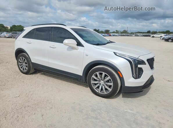 1GYFZFR43LF108813 2020 CADILLAC XT4 White Front right