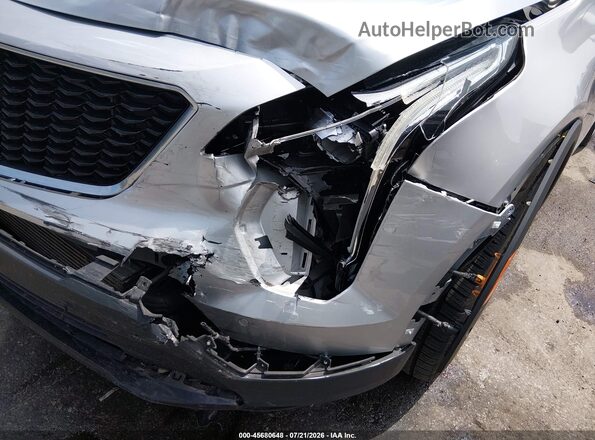 1GYFZFR46KF159768 2019 CADILLAC XT4 Silver 