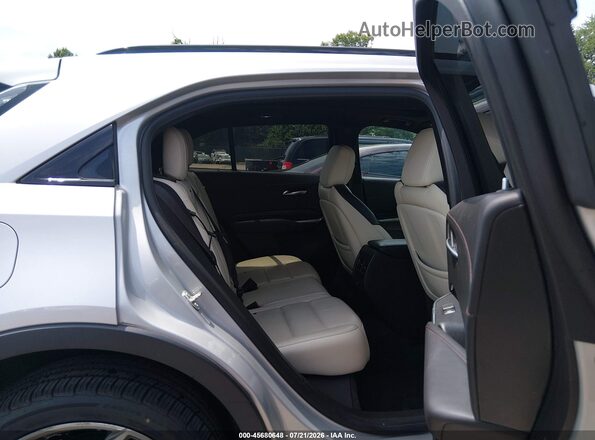 1GYFZFR46KF159768 2019 CADILLAC XT4 Silver VIN კოდის სტიკერის ხედი