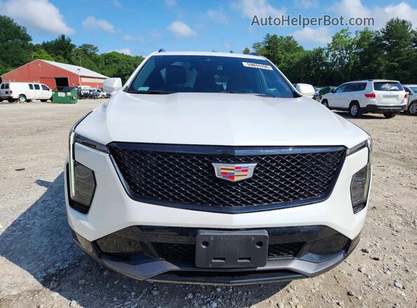 1GYFZFR48RF244671 2024 CADILLAC XT4 White Vista frontal