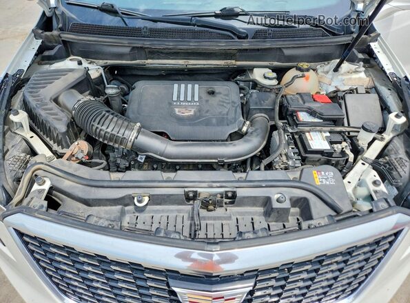 1GYKNAR46MZ150194 2021 CADILLAC XT5 White Vista interior trasera