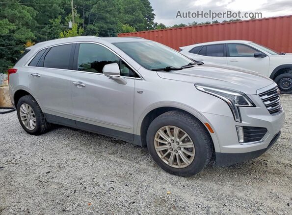 1GYKNARS1JZ234837 2018 CADILLAC XT5 Серебряный Передняя правая четверть