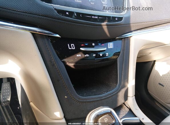 1GYKNARS8HZ236207 2017 CADILLAC XT5 White 
