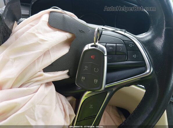 1GYKNARS9KZ213378 2019 CADILLAC XT5 Silver Dashboard view