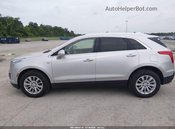 1GYKNARS9KZ213378 2019 CADILLAC XT5 Silver 360 interior view