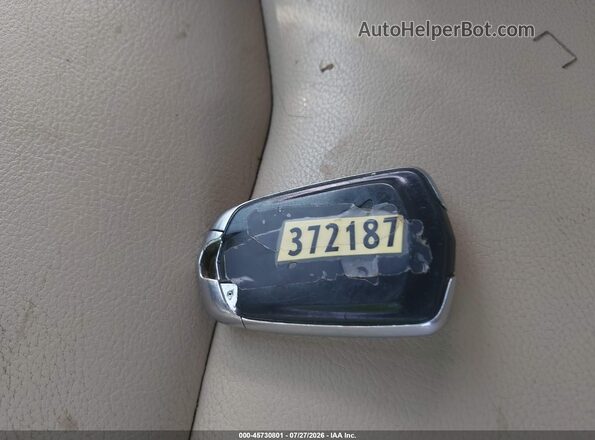 1GYKNARSXHZ218808 2017 CADILLAC XT5 Red Dashboard view