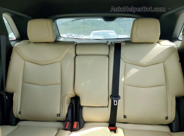 1GYKNARSXKZ113077 2019 CADILLAC XT5 Silver Vista de los asientos traseros