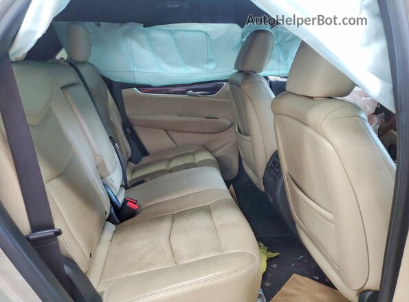 1GYKNBRS3HZ122881 2017 CADILLAC XT5 Beige Սալոնի հետևի տեսք
