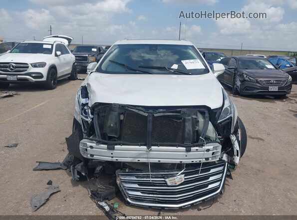 1GYKNBRS8HZ201432 2017 CADILLAC XT5 White Dashboard view