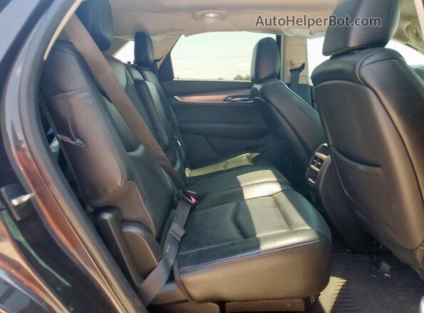 1GYKNBRS8HZ280102 2017 CADILLAC XT5 Gray Vista interior trasera