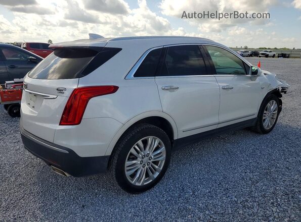 1GYKNCRS3HZ154736 2017 CADILLAC XT5 Белый Задняя правая четверть