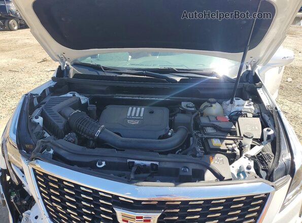 1GYKNDR41RZ754311 2024 CADILLAC XT5 White Widok komory silnika
