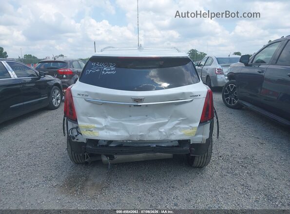 1GYKNDR47PZ181931 2023 CADILLAC XT5 Белый 