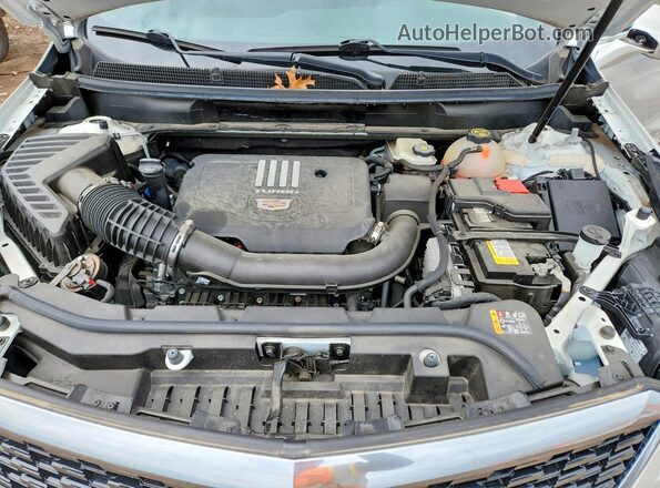 1GYKNDR49NZ125633 2022 CADILLAC XT5 White Вид задньої частини салону