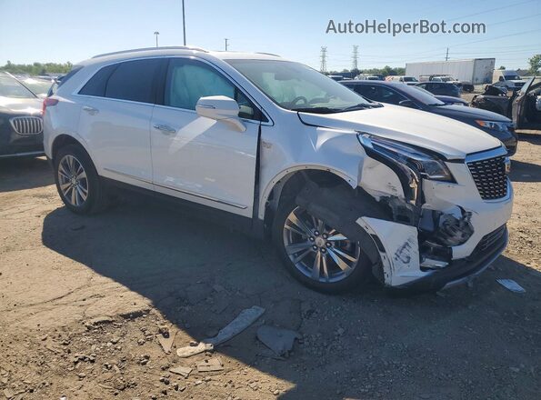 1GYKNDR49RZ728233 2024 CADILLAC XT5 Белый Передняя правая четверть