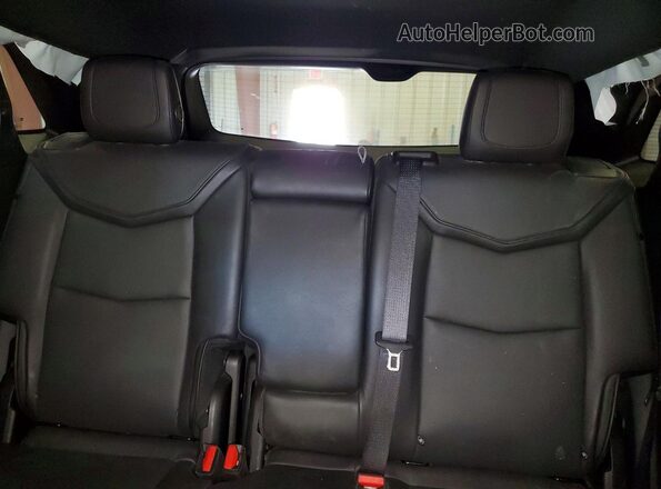 1GYKNDRS6KZ286113 2019 CADILLAC XT5 Charcoal Widok tylnych siedzeń