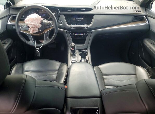 1GYKNFRS1MZ130608 2021 CADILLAC XT5 Черный Вид панели приборов