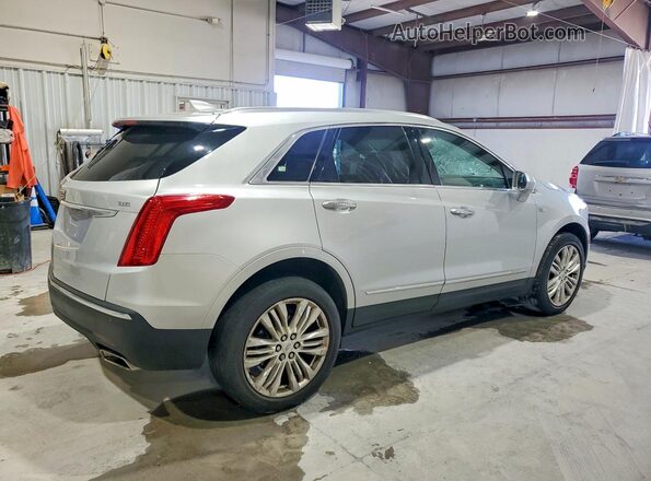 1GYKNFRS4KZ226844 2019 CADILLAC XT5 Silver Задня права чверть