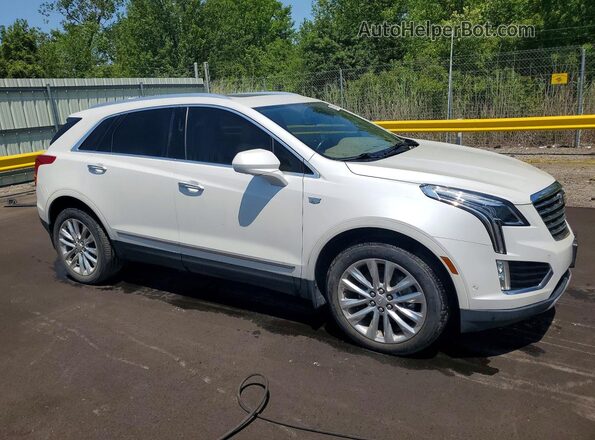 1GYKNFRS5HZ123473 2017 CADILLAC XT5 White Front right