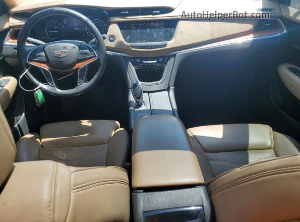 1GYKNFRS5HZ123473 2017 CADILLAC XT5 White Dashboard view