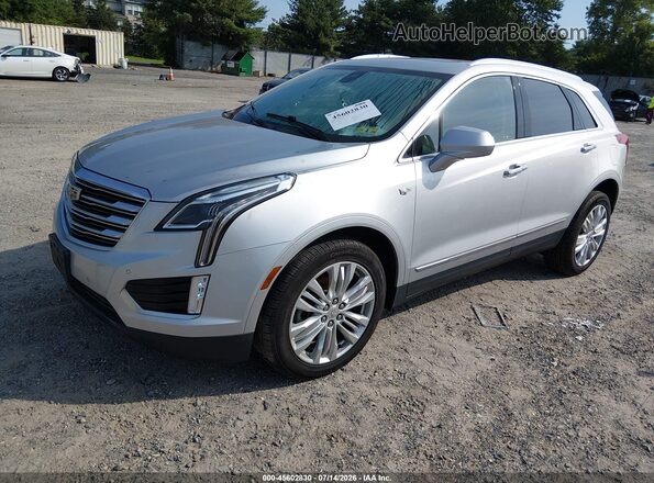 1GYKNFRS5KZ217070 2019 CADILLAC XT5 Серебряный Передняя левая четверть
