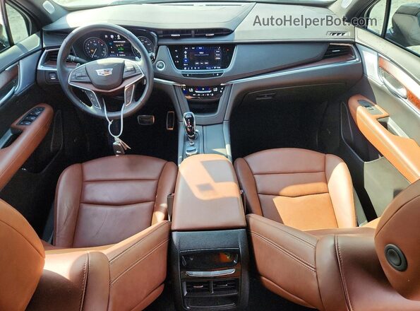 1GYKNGRSXSZ127631 2025 CADILLAC XT5 Black Widok deski rozdzielczej