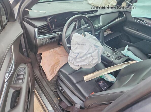 1GYKPAR41MZ144992 2021 CADILLAC XT6 Gray Вид панелі приладів