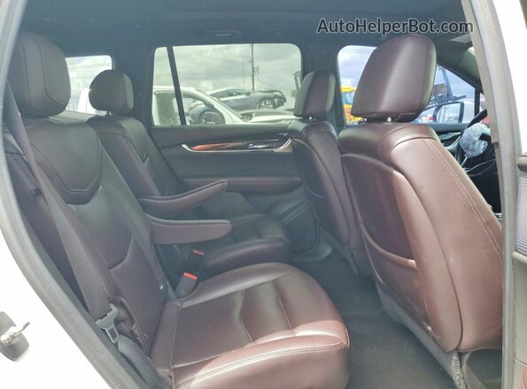 1GYKPCRS3PZ152459 2023 CADILLAC XT6 White Вид задньої частини салону