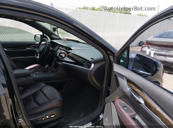 1GYKPCRS6PZ213724 2023 CADILLAC XT6 Black Widok wnętrza z przodu
