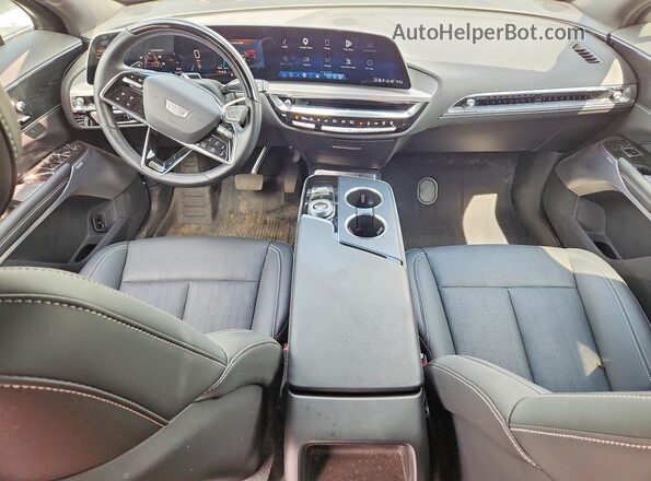 1GYKPRRK5RZ116214 2024 CADILLAC OTHER Silver Widok deski rozdzielczej