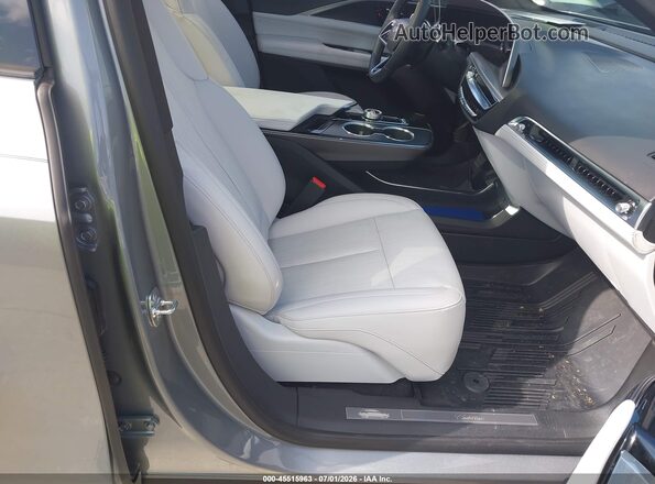 1GYKPURL2TZ300528 2026 CADILLAC OTHER Gray Vista interior delantera