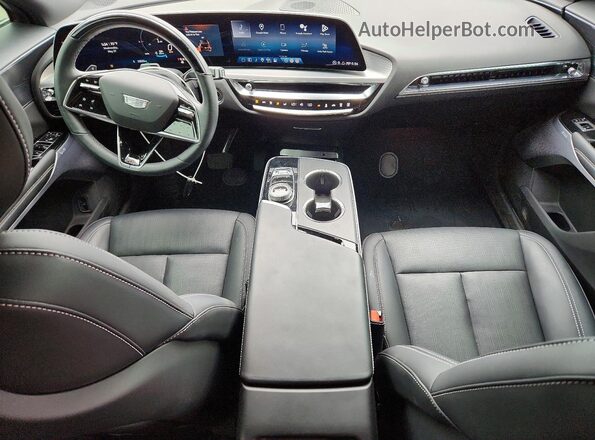 1GYKPVRL7RZ142475 2024 CADILLAC OTHER Teal Widok deski rozdzielczej