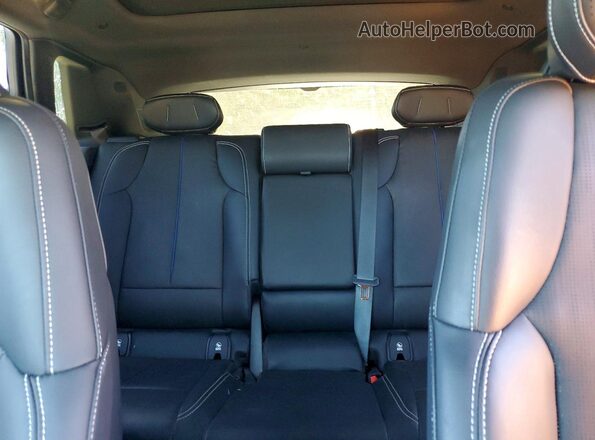 1GYKPVRLXRZ114511 2024 CADILLAC OTHER Red Вид задніх сидінь