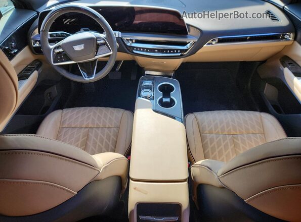 1GYKPWRL4RZ135022 2024 CADILLAC OTHER Red Vista del salpicadero