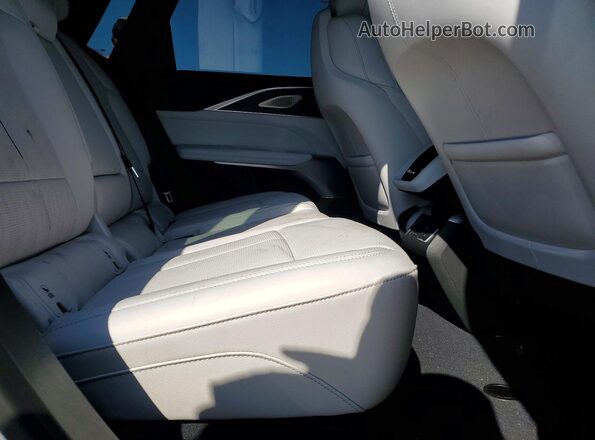 1GYKPWRL4SZ315137 2025 CADILLAC OTHER Серебряный Вид задней части салона