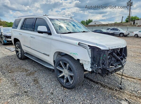 1GYS4BKJ3GR320220 2016 CADILLAC ESCALADE Белый Передняя правая четверть